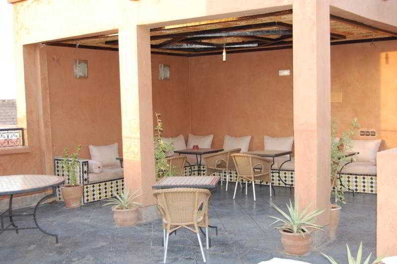 Hotel Azoul Уарзазат Экстерьер фото
