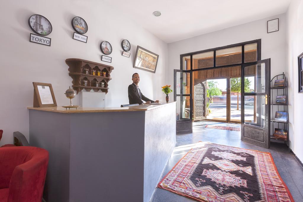 Hotel Azoul Уарзазат Экстерьер фото